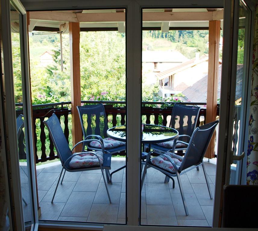 Apartamento Kaj-Lux Tuheljske Toplice Exterior foto